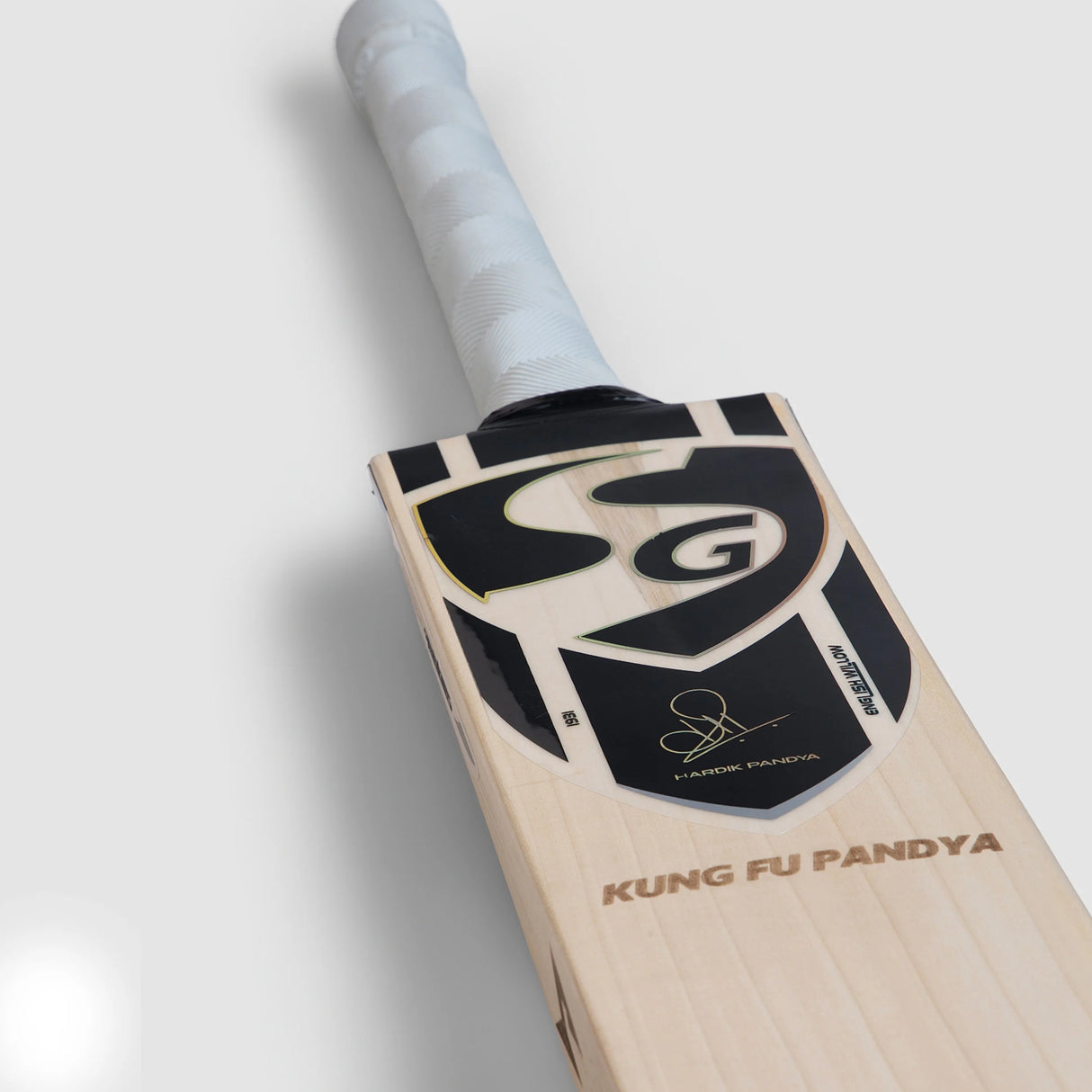 Cricket Bat SG Kung Fu Pandya-SH